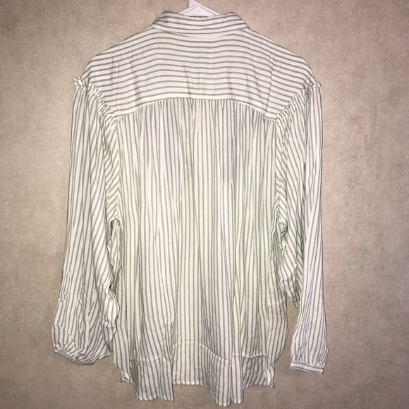 NEW Cruel Girl Striped Flowy Flower Top Medium - Picture 3 of 6